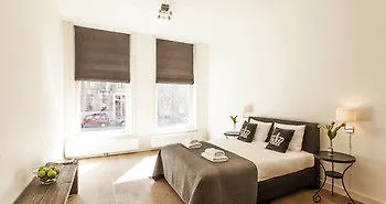 Tulip Apartments 암스테르담